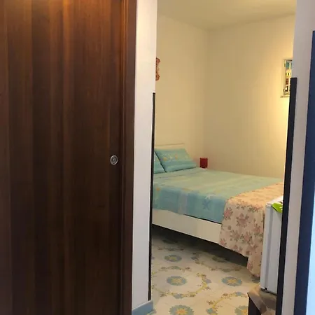 Camera Granada Agropoli